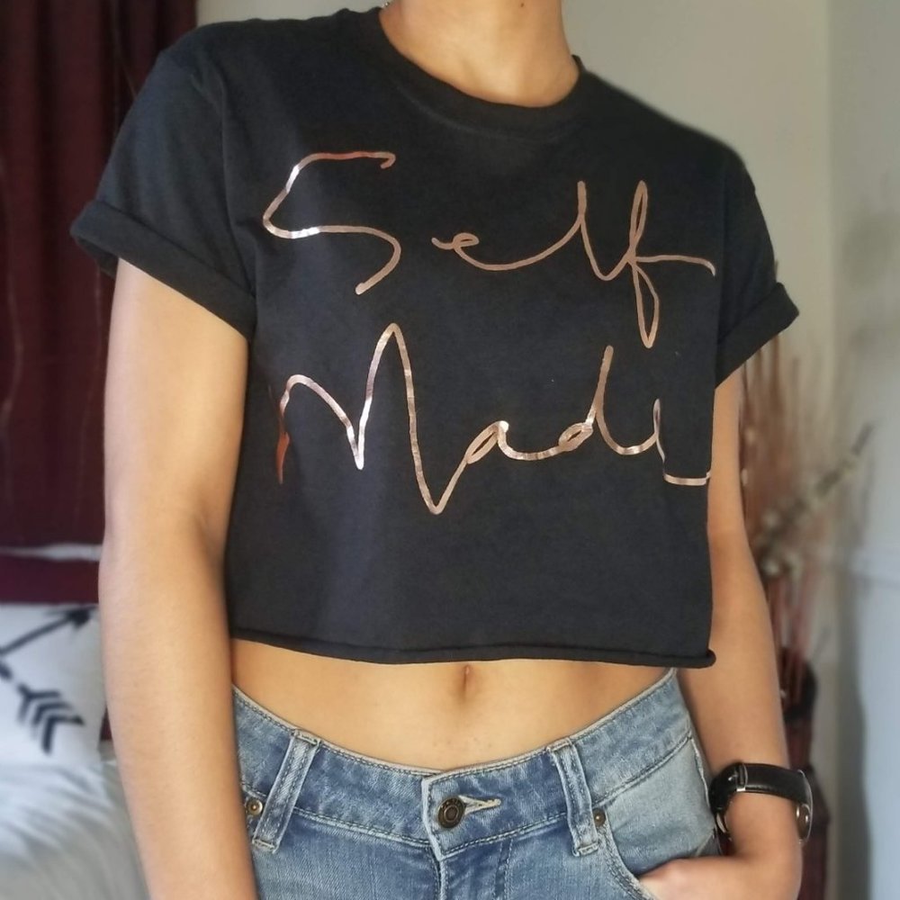 Black Print Cropped T-Shirt